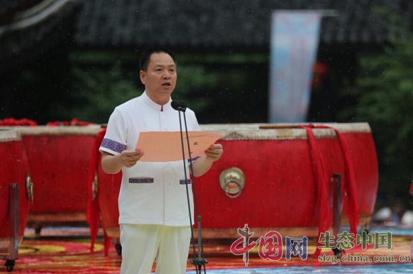 土家族和苗族人口_...在贵州铜仁印江土家族苗族自治县实验学校举办\